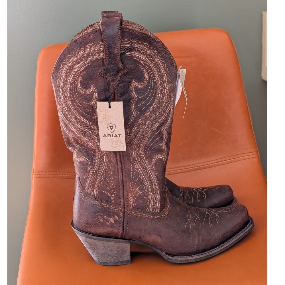 Ariat Lively Western Boots Women's 8.5 - Brand New